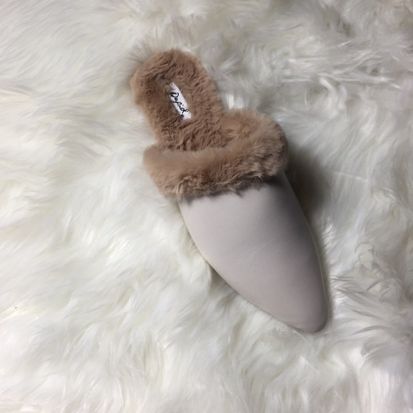 Fur flats - Picture 3 of 10